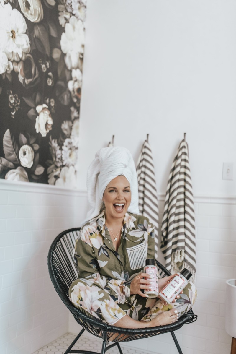 From fashion to house decor to beauty products, they have it all at Target. I’m thinking half of my house has been purchased at Target!!! And… it’s time to say hello to spring beauty and style, so Target is the place to go!