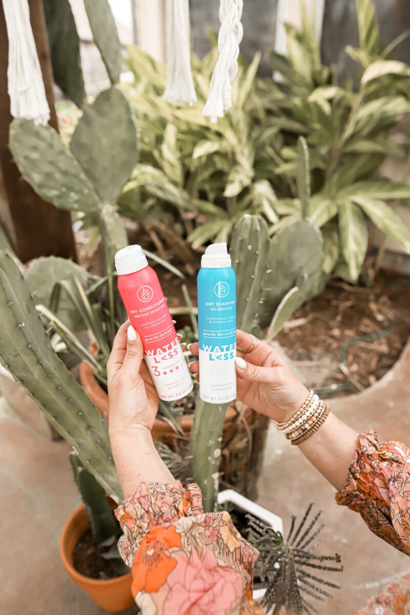 HOW TO REFRESH YOUR HAIR WITH WATERL>SS - FOUND A DRY SHAMPOO AND DRY CONDITIONER THAT IS FREE FROM CHEMICALS - NO RESIDUE AND PARABEN AND SULFATE FREE