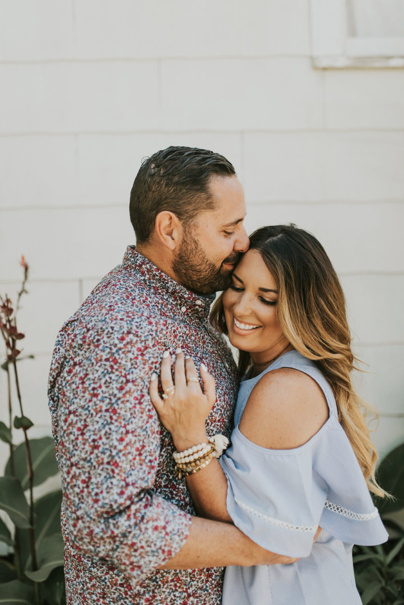 The perfect way to document your anniversary is booing a photoshoot. Read more to learn how to keep your marriage passionate and fun!!