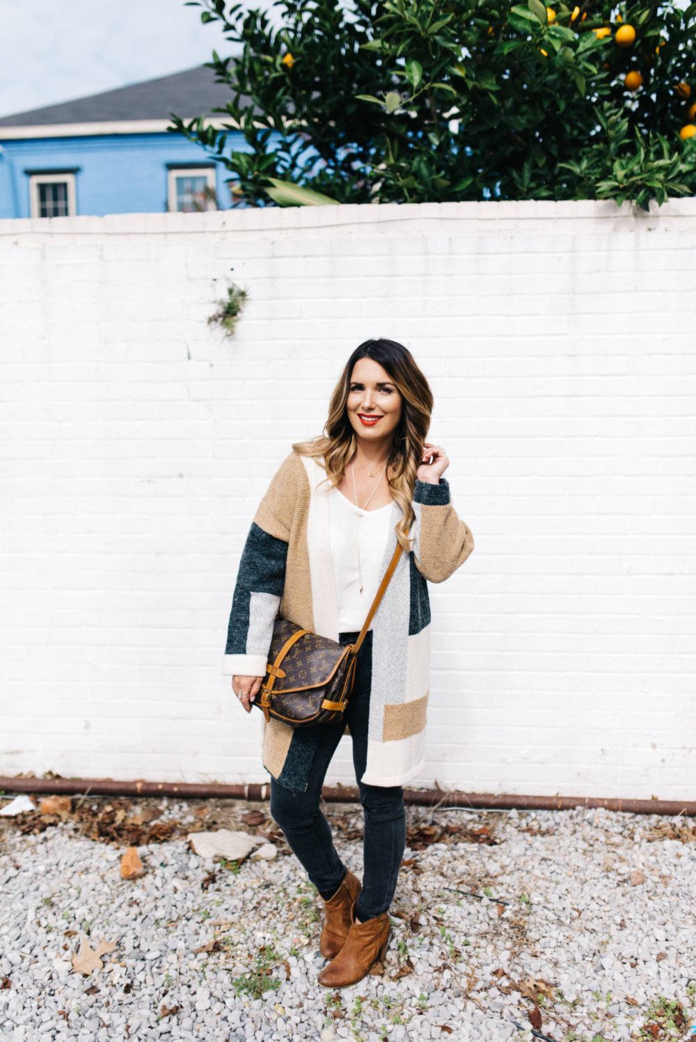 color block cardi + that budget life - Dashing Darlin'