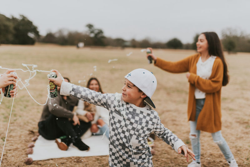 5 fun frugal family activities that are great for that budget life. Read more to find out ways to have fun as a family without spending lots of money.