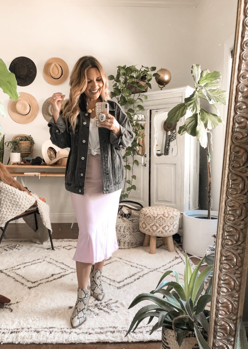 SHARING ALL OF MY TARGET FINDS FOR FALL THAT ARE trendy YET budget-friendly. TAKE A PEEK AT ALL OF MY TOP FAVORITE fall pieces ON THE BLOG. #TARGETSTYLE #FALLSTYLE #FALLFASHION