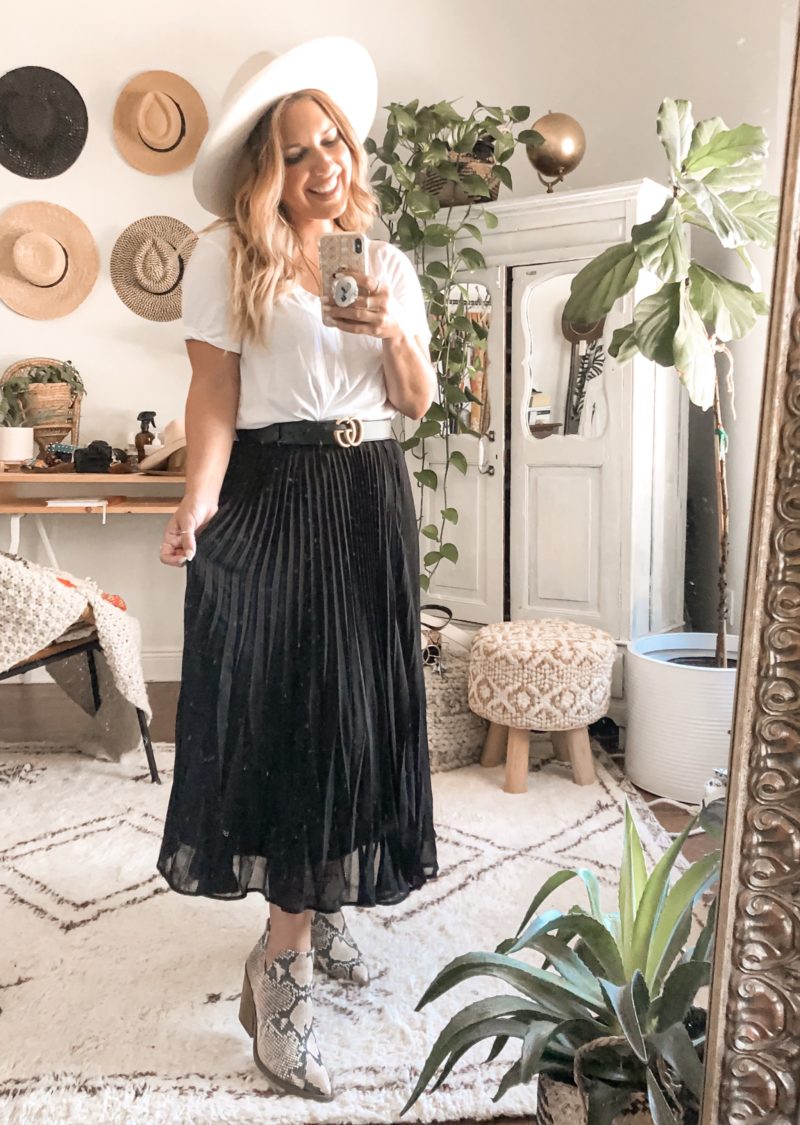 SHARING ALL OF MY TARGET FINDS FOR FALL THAT ARE trendy YET budget-friendly. TAKE A PEEK AT ALL OF MY TOP FAVORITE fall pieces ON THE BLOG. #TARGETSTYLE #FALLSTYLE #FALLFASHION