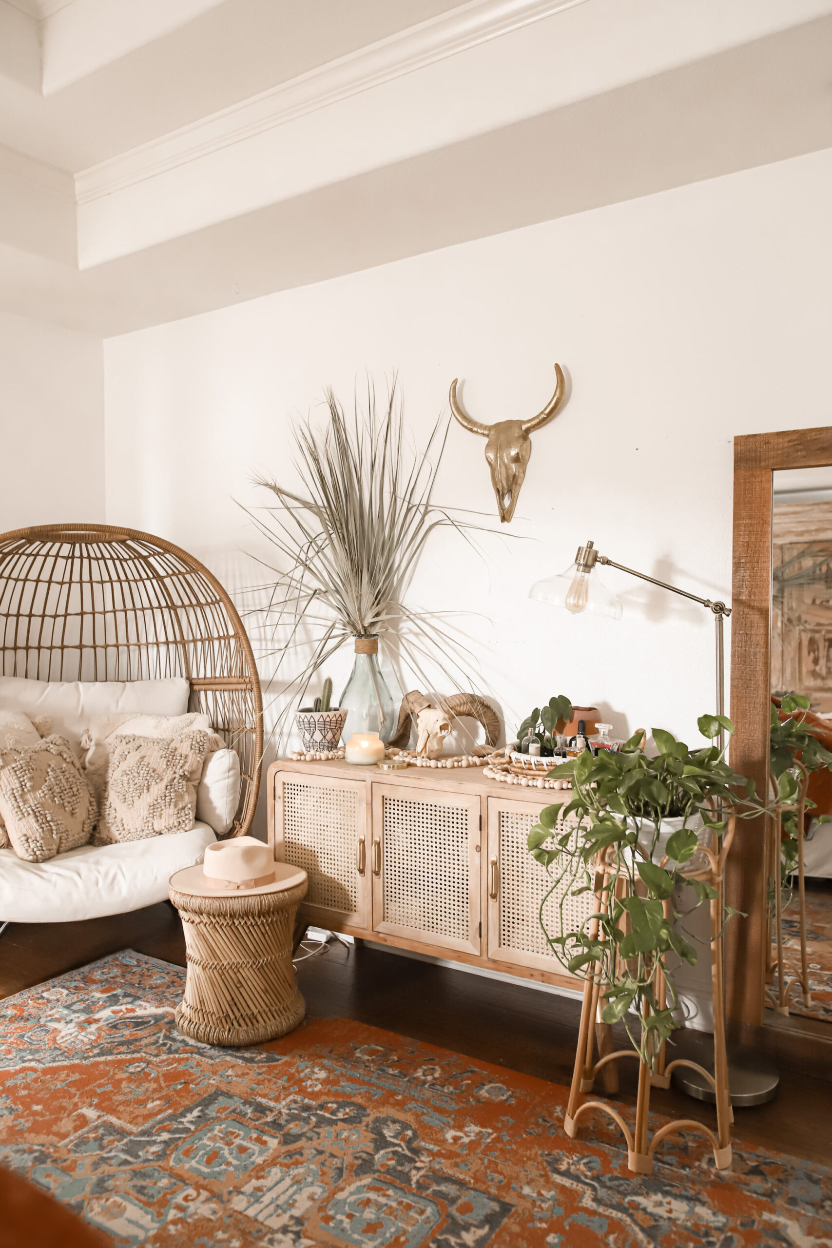 DECORATING WITH RATTAN & CANE - Dashing Darlin'