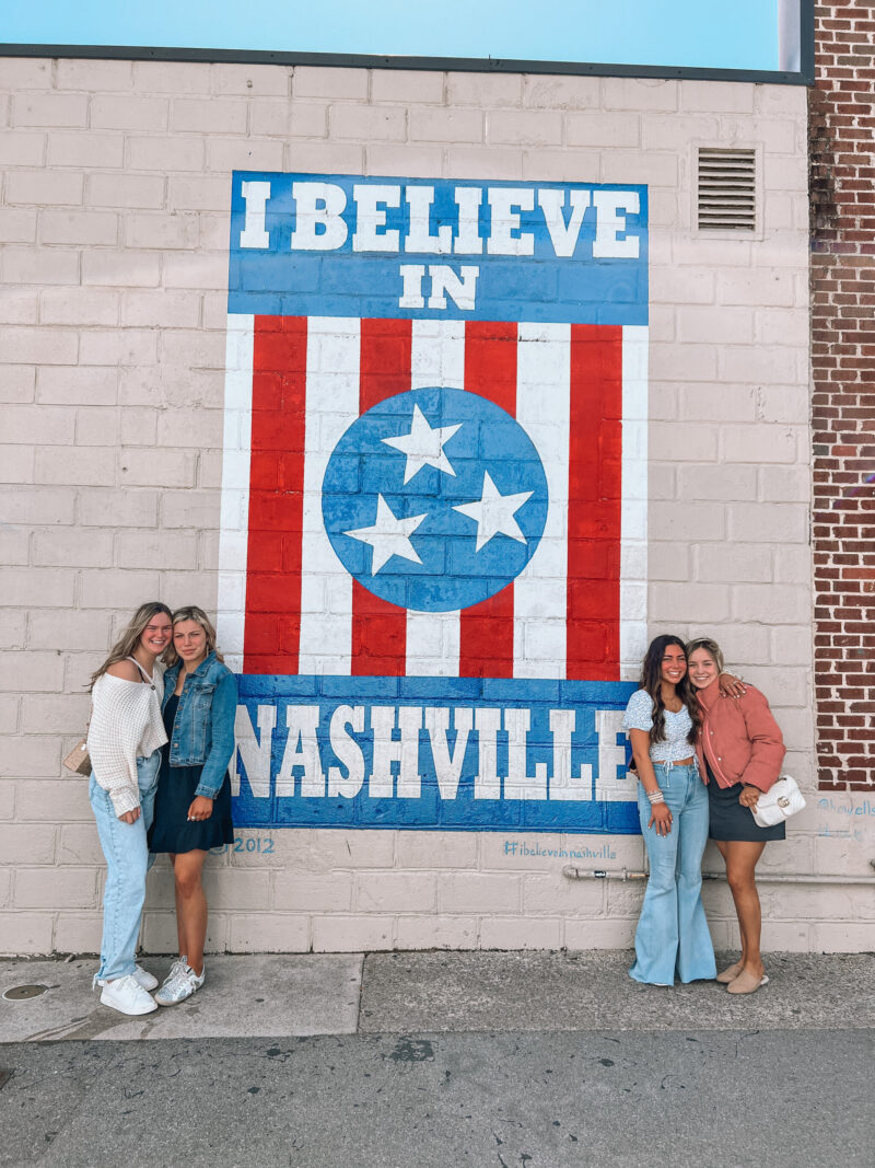 Nashville ultimate guide ~ what to do, what to see, and where to eat all in one weekend