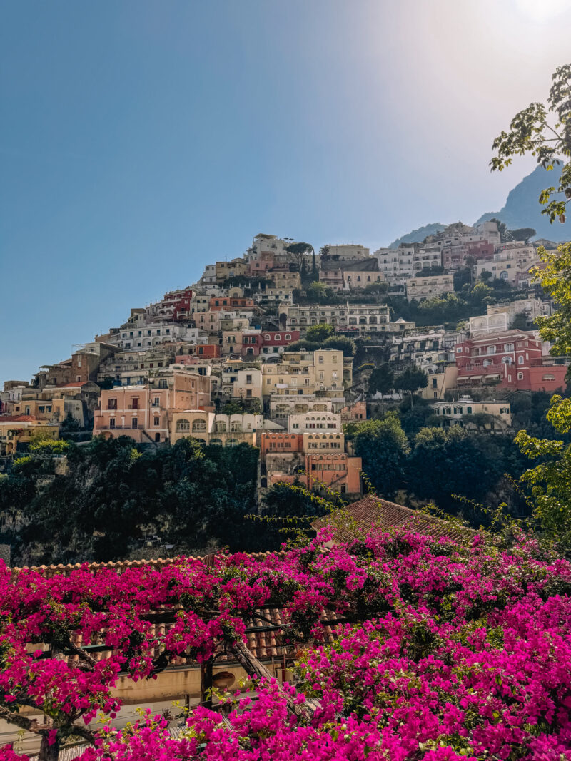 Sharing all of the details from our two week visit to Italy. Where to stay, what to do, where to eat when visiting the Amalfi Coast. Read more on the blog.